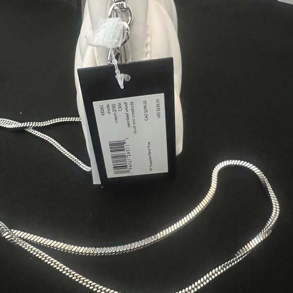 NWT Kate Spade Cloud Cream Crossbody Mini Bag Leather, Silver Chain - Picture 3 of 6